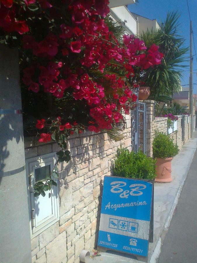 Bed & Breakfast Acquamarina Castro  Екстериор снимка